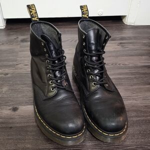 Dr. Martens 1460 Wintergrip Lined Men's Black 8 Eye Leather Boots Size 12 Docs
